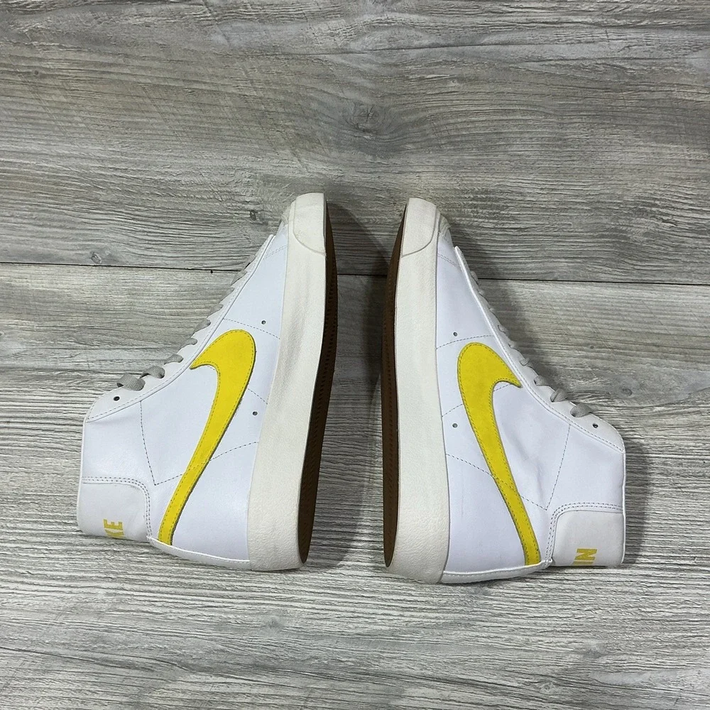 Nike Blazer Mid '77 Vintage BQ6806-101 White Yellow Leather Shoes Men's Size 8.5